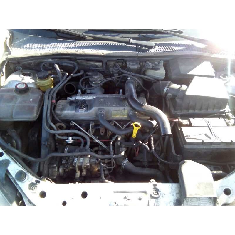FORD FOCUS BERLINA (CAK)