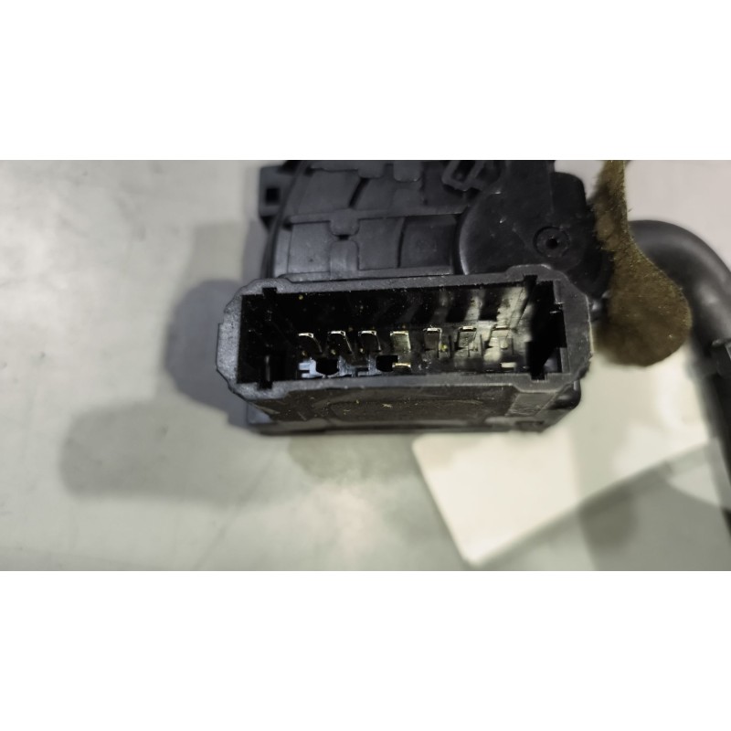 Recambio de mando limpia para renault magnum ab 2005 12.8 diesel referencia OEM IAM 5010589991 - Negro 2