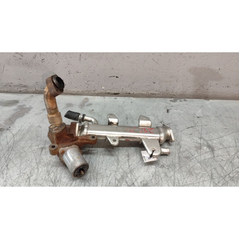 Recambio de valvula egr para ssangyong actyon 200 xdi referencia OEM IAM 2
