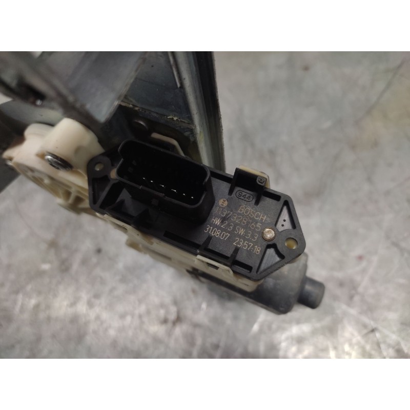 Recambio de elevalunas trasero izquierdo para citroën c4 berlina collection referencia OEM IAM 0130822239  6 PINS - Negro 3