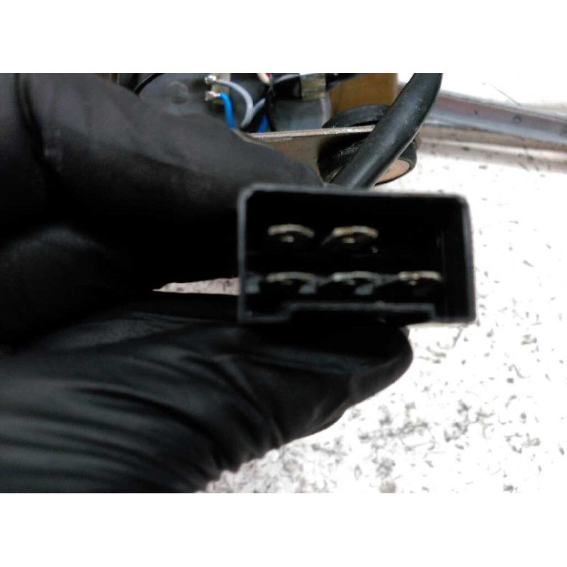 Recambio de motor limpia delantero para mercedes-benz vito (w638) caja cerrada 112 cdi  (638.094) referencia OEM IAM - Blanco 5