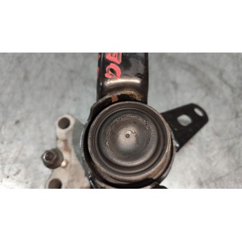 Recambio de soporte motor derecho para toyota auris active referencia OEM IAM   