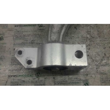 Recambio de brazo suspension inferior delantero derecho para volkswagen passat berlina (3c2) advance referencia OEM IAM 3C040715