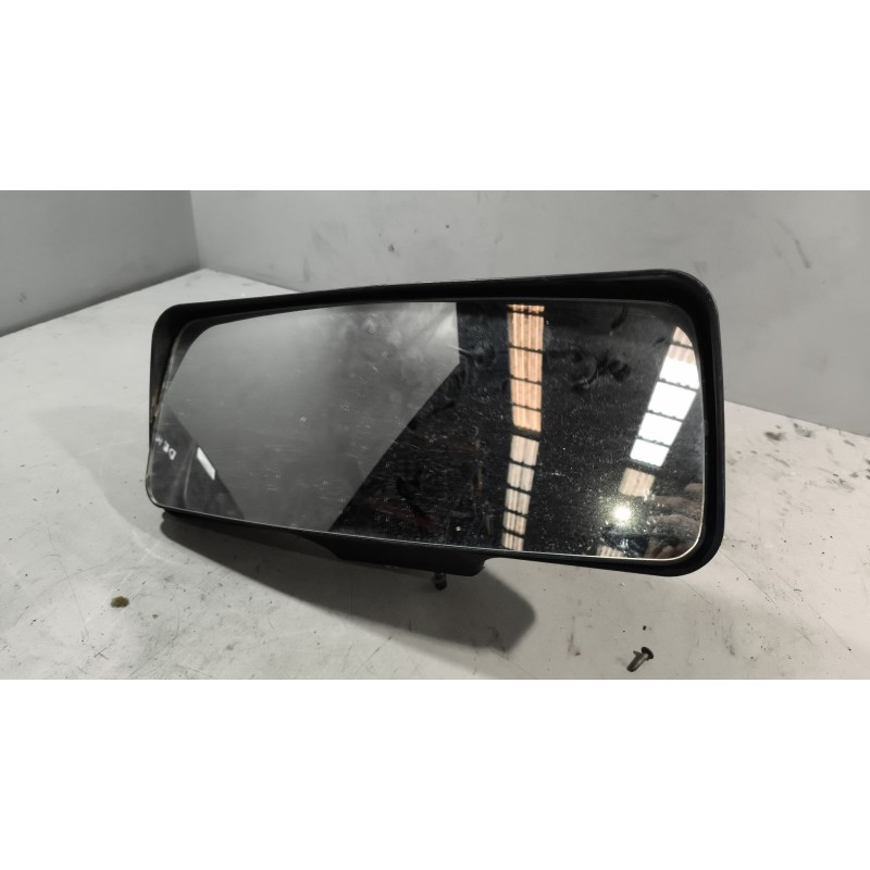Recambio de retrovisor izquierdo para renault magnum ab 2005 12.8 diesel referencia OEM IAM 5001873670  