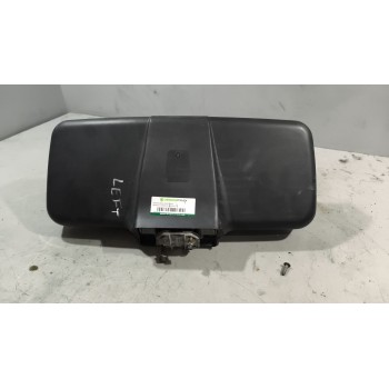 Recambio de retrovisor izquierdo para renault magnum ab 2005 12.8 diesel referencia OEM IAM 5001873670  