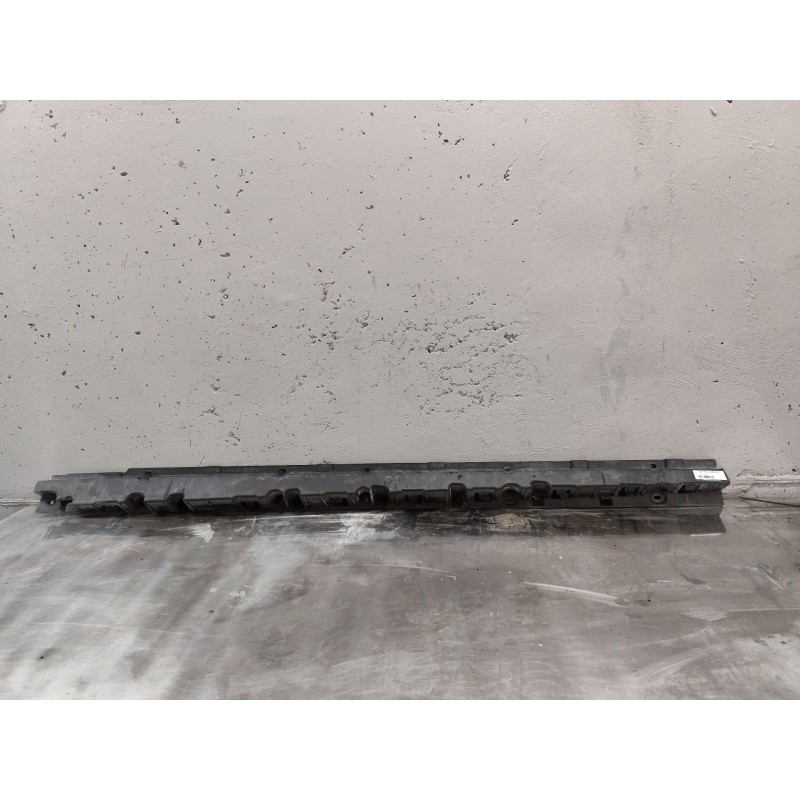 Recambio de estribo izquierdo para bmw x5 (e70) xdrive 30 d referencia OEM IAM   