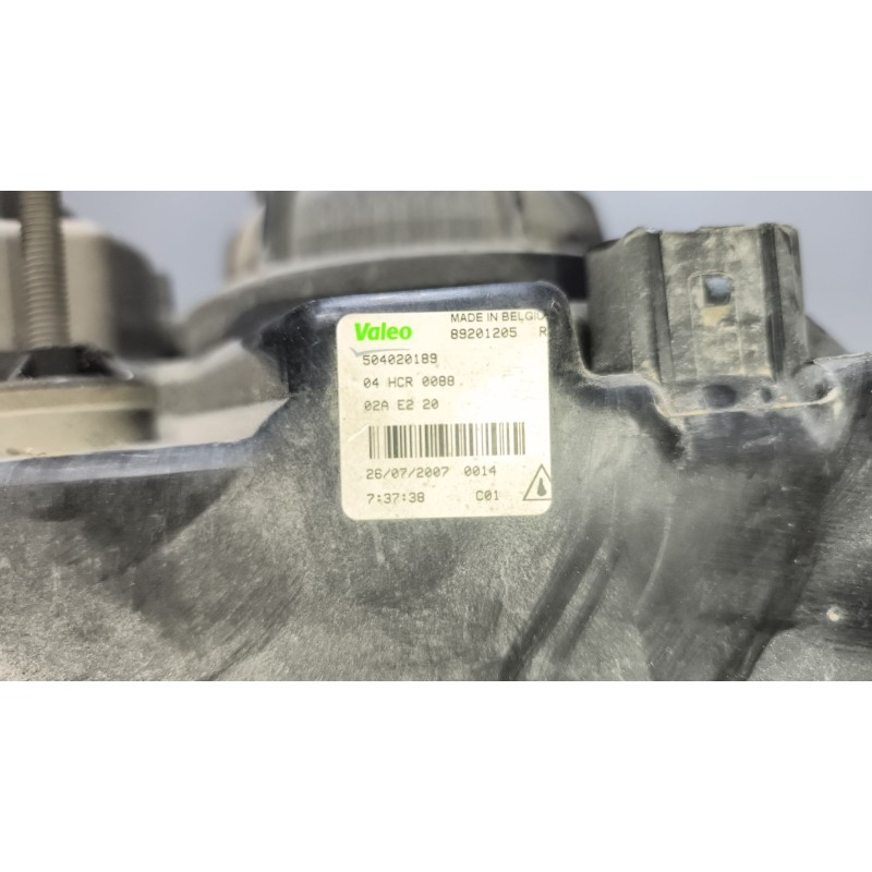 Recambio de faro derecho para iveco stralis (as) 12.9 diesel referencia OEM IAM 504020189 - Blanco 2