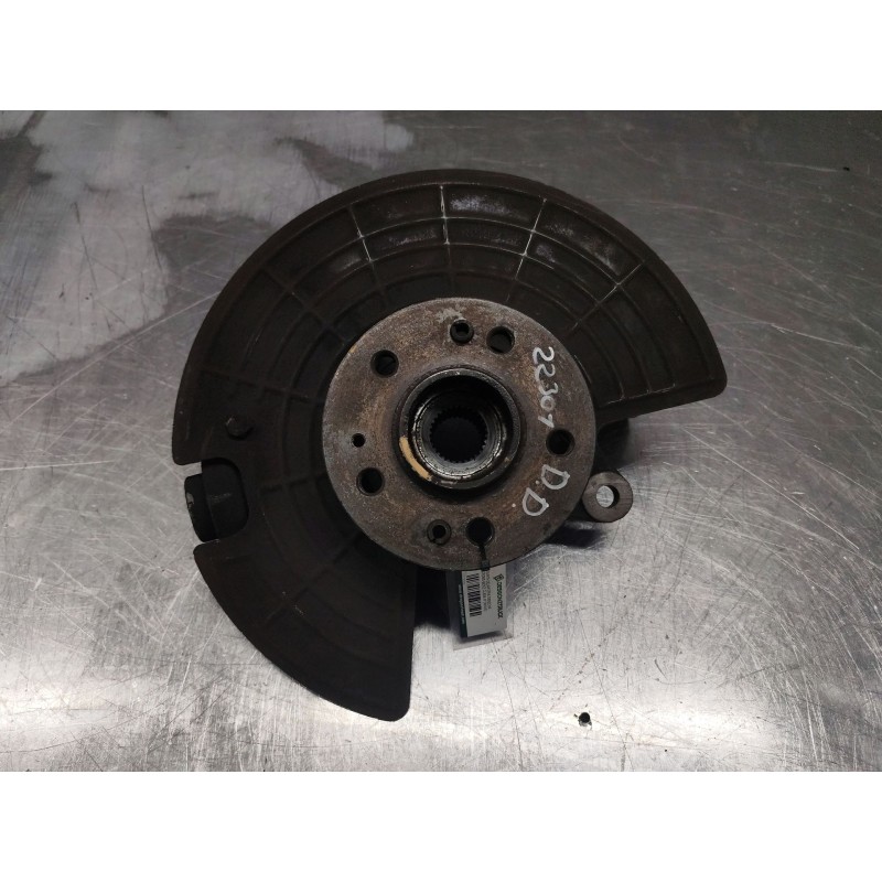 Recambio de mangueta delantera derecha para mercedes-benz clase m (w163) 400 cdi (163.128) referencia OEM IAM 4