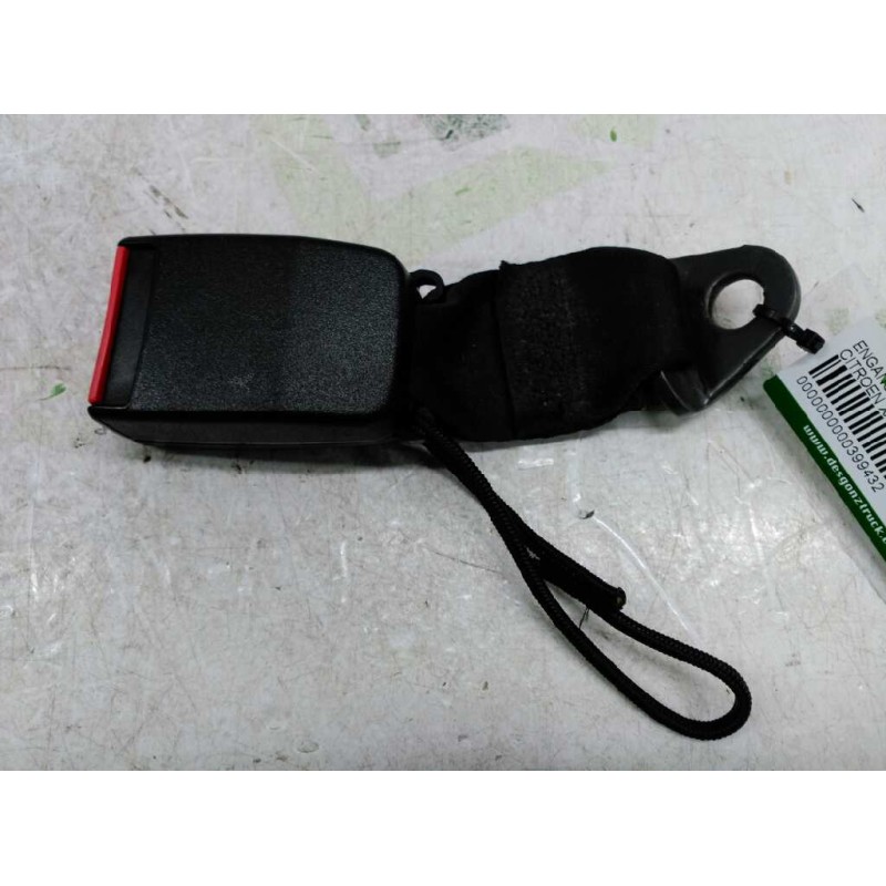 Recambio de enganche de cinturon delantero izquierdo para citroën xantia berlina 1.6i x / 1.6 x referencia OEM IAM - Verde