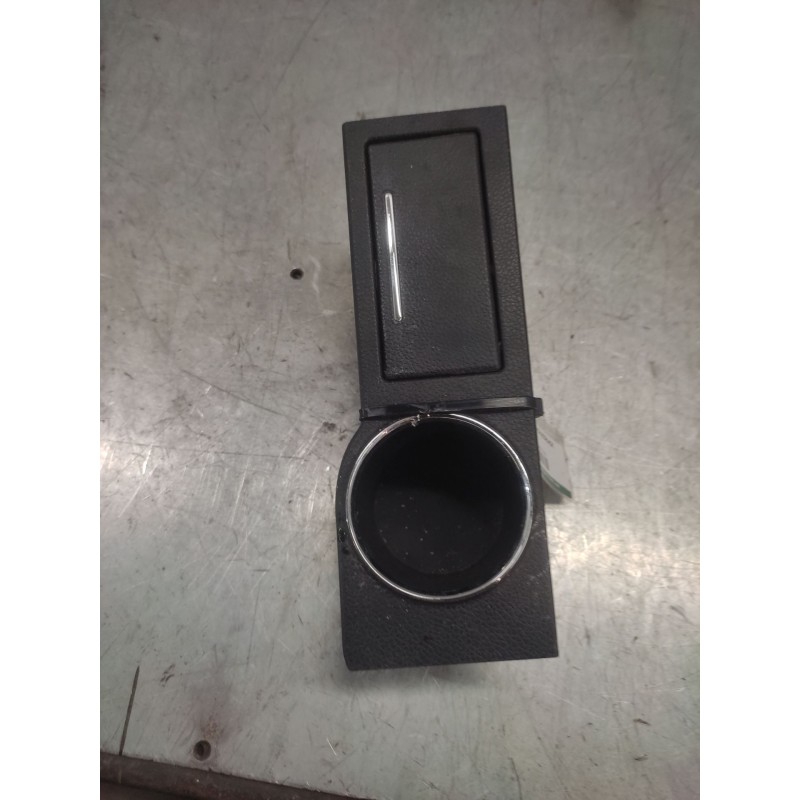 Recambio de cenicero para ford mondeo turnier (ge) 2.2 tdci referencia OEM IAM 2S71F04788BB - Negro 3