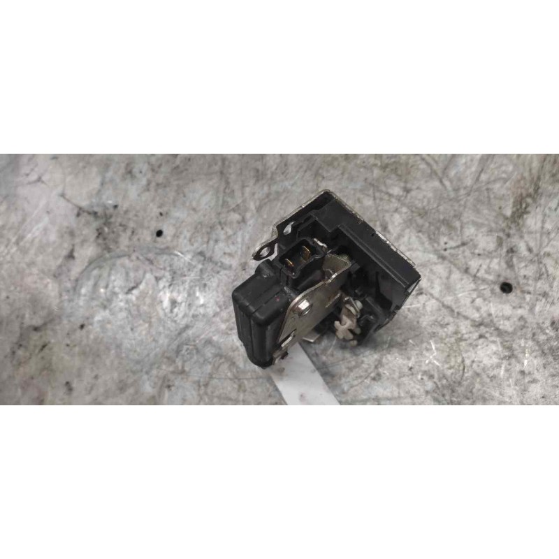 Recambio de cerradura puerta delantera derecha para dacia logan laureate referencia OEM IAM   2 PINS 3