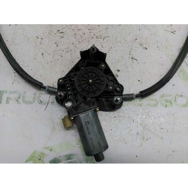 Recambio de elevalunas delantero derecho para renault clio ii fase i (b/cbo) 1.9 d referencia OEM IAM - Blanco 3