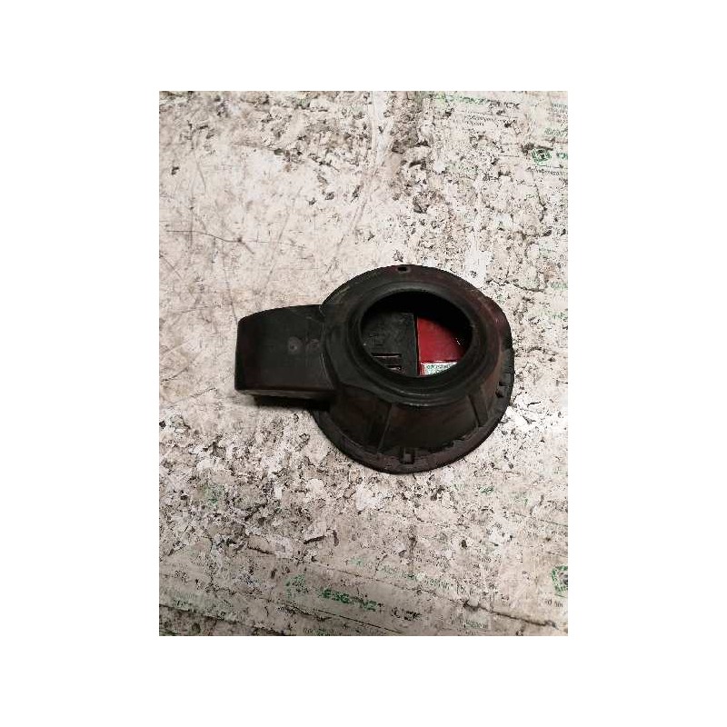 Recambio de tapa exterior combustible para peugeot 207 rc referencia OEM IAM 9681730680 - Rojo 3
