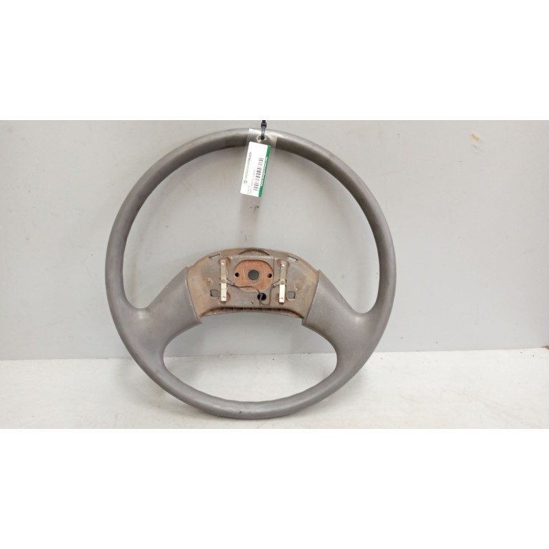 Recambio de volante para nissan cabstar 09.06 referencia OEM IAM   