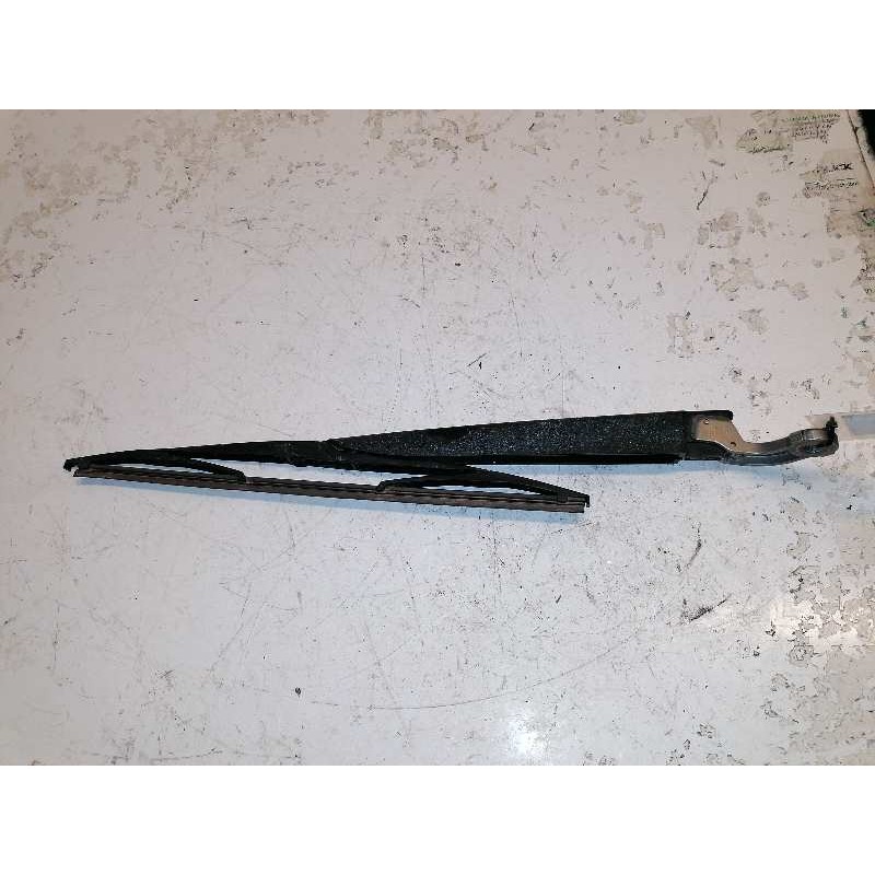 Recambio de brazo limpia trasero para ford focus lim. (cb4) titanium referencia OEM IAM - Blanco 2