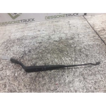 BRAZO LIMPIA DELANTERO IZQUIERDO 2S6117526AC 