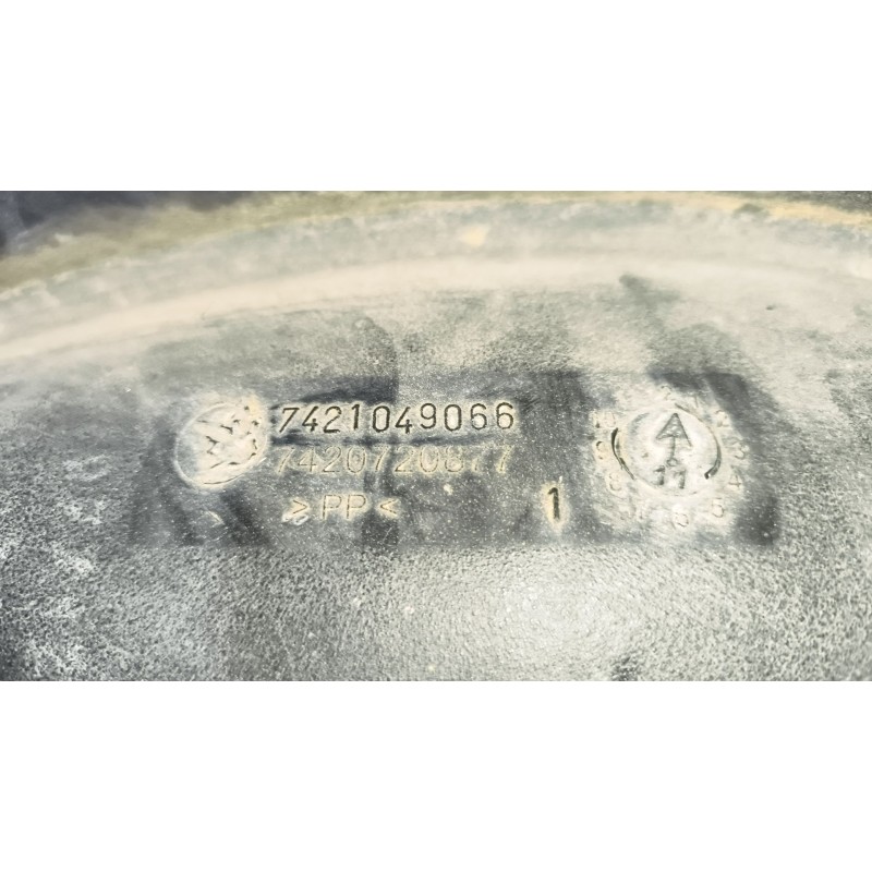 Recambio de tubo admision para renault magnum ab diesel referencia OEM IAM 7421049066 7421049064 - Blanco 3