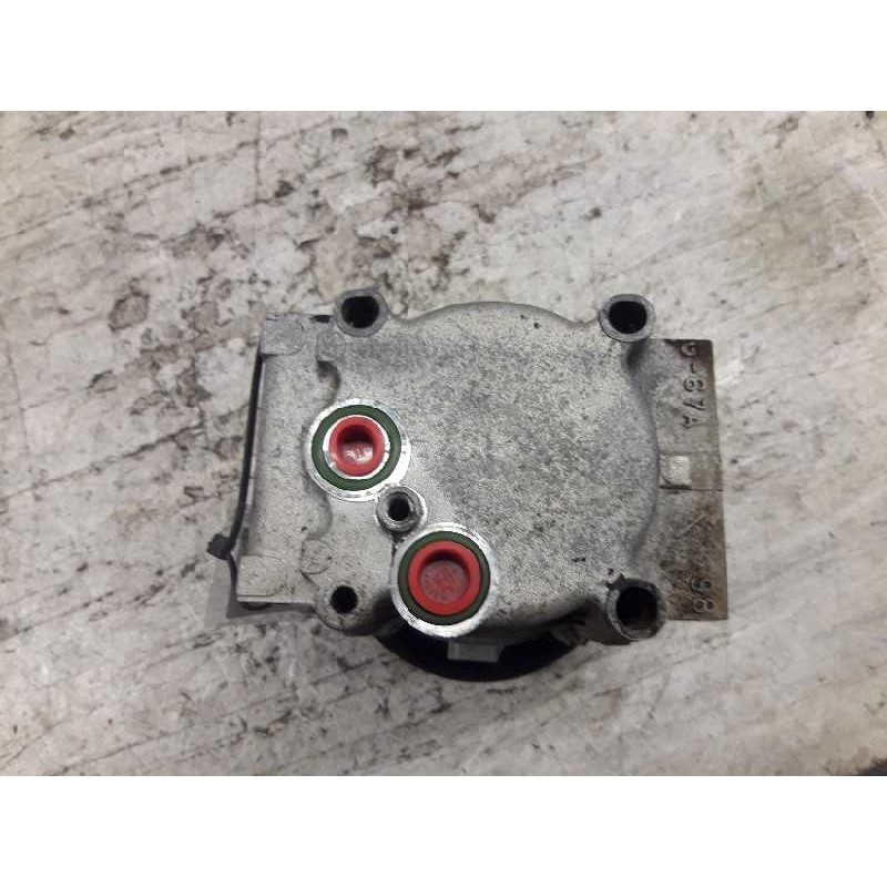 Recambio de compresor aire acondicionado para ford fiesta berlina básico referencia OEM IAM - Azul 4