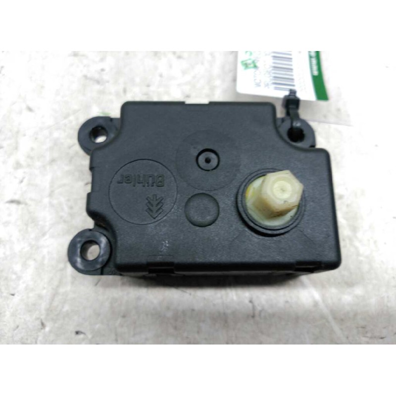 Recambio de motor regulador climatizacion para peugeot 307 (s1) xs referencia OEM IAM - Blanco 2