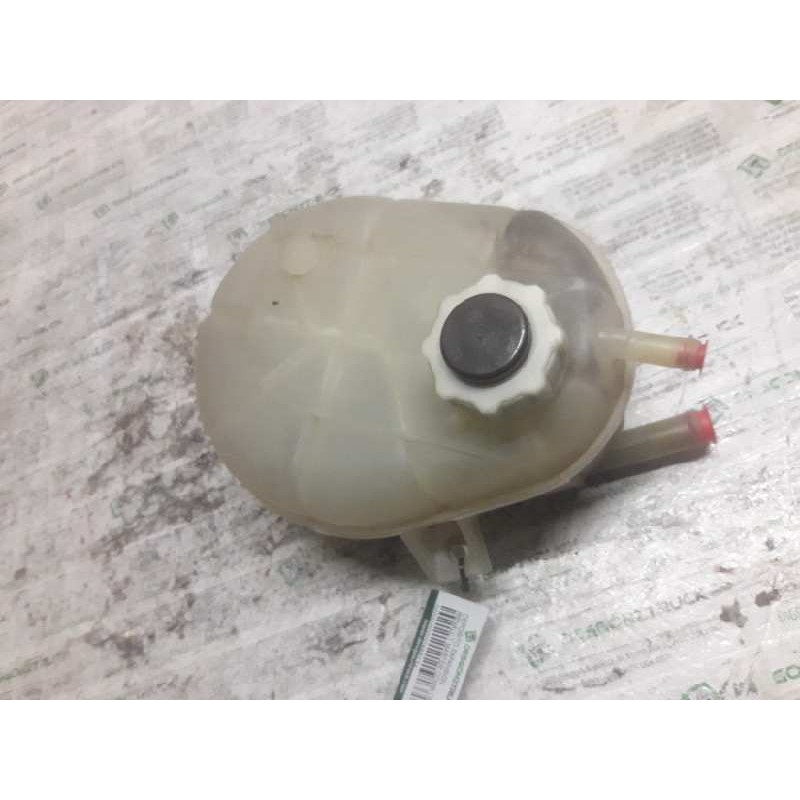 Recambio de deposito expansion para renault master combi desde '98 l2h2 komfort kb (6 sitze) rs 3578/2,8t referencia OEM IAM 770 - Blanco