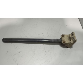 SOPORTE GUARDABARROS TRASERO 21213203 21213202 