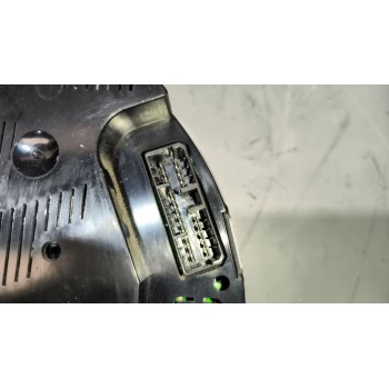Recambio de cuadro instrumentos para iveco andecar iv 3 referencia OEM IAM 504101675 504046588 