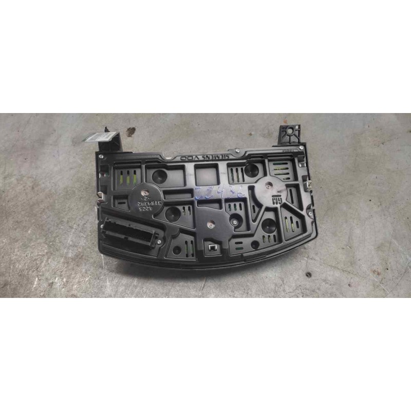 Recambio de cuadro instrumentos para opel zafira b cosmo referencia OEM IAM 13225988 - Gris 3