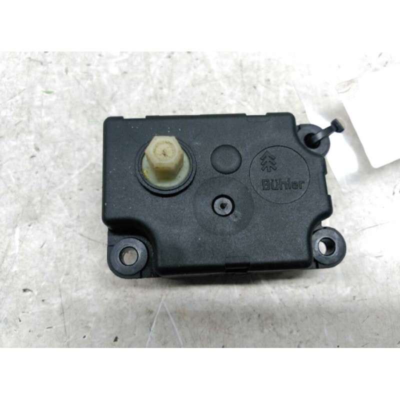 Recambio de motor regulador climatizacion para peugeot 307 (s1) xs referencia OEM IAM - Blanco 2