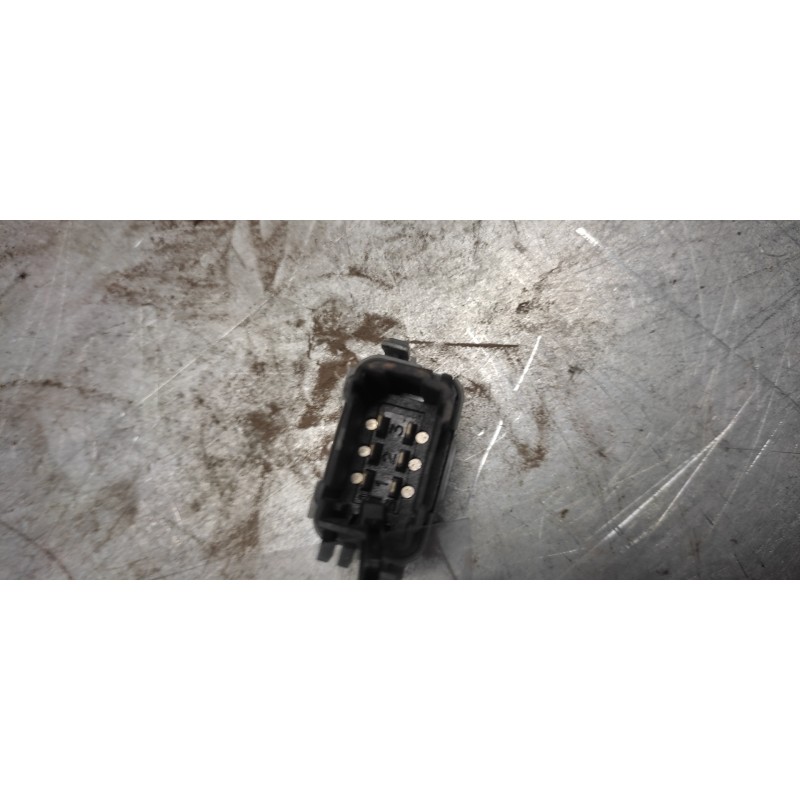 Recambio de boton esp para renault scenic ii dynamique referencia OEM IAM 2