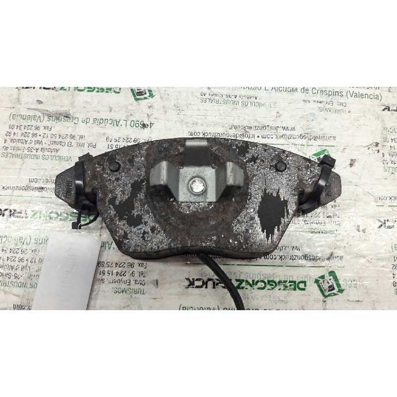 Recambio de pastillas de freno delanteras para volkswagen passat berlina (3c2) advance referencia OEM IAM - Azul 3