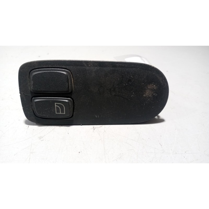 Recambio de mando elevalunas delantero derecho para daf serie xf105.xxx 12.9 diesel referencia OEM IAM 1811229  