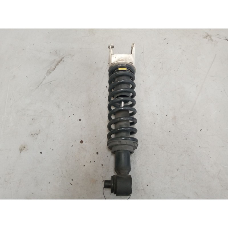 Recambio de amortiguador delantero derecho cabina para volvo fm xxx fsa 6x2 std/med corto referencia OEM IAM 504055011  