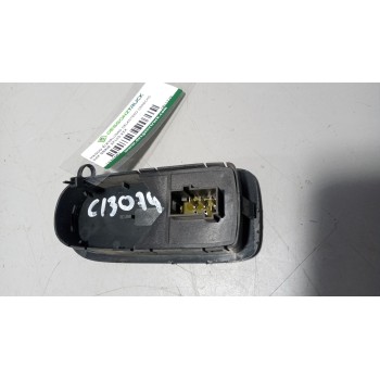 Recambio de mando elevalunas delantero derecho para daf serie xf105.xxx 12.9 diesel referencia OEM IAM 1811229  