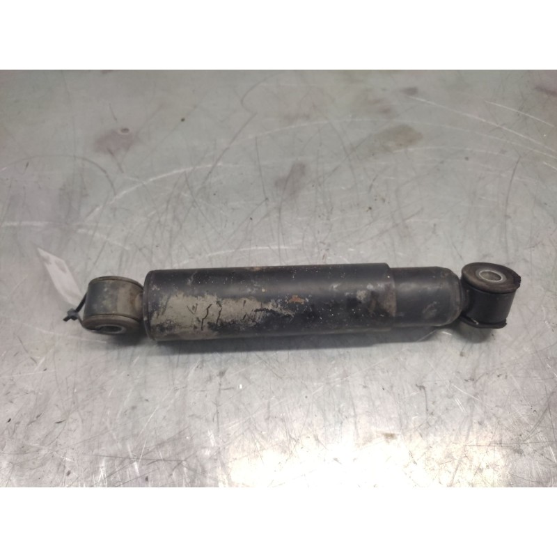 Recambio de amortiguador trasero para iveco daily combi 2.3 diesel cat referencia OEM IAM 2