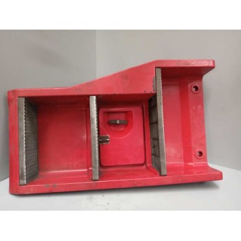 PELDAÑO IZQUIERDO 5010574327 