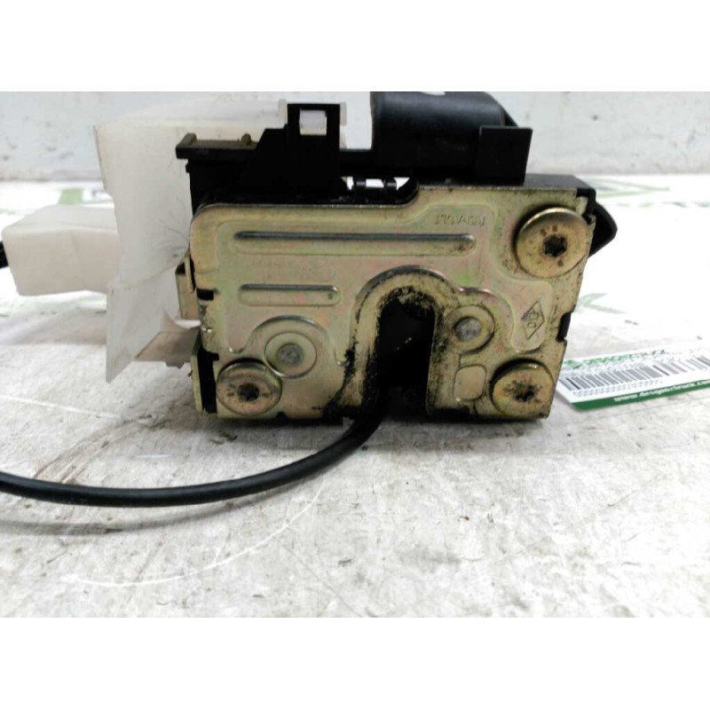 Recambio de cerradura puerta delantera derecha para renault clio ii fase i (b/cbo) 1.9 d referencia OEM IAM 7701045305 - Amarillo 2
