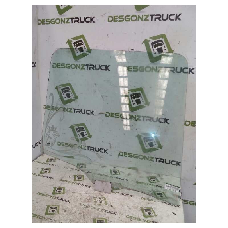 Recambio de luna delantera derecha para scania serie 4 (p/r 144 l) 14.2 diesel referencia OEM IAM   
