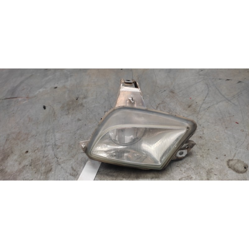 Recambio de faro antiniebla izquierdo para citroën xsara break 1.9 d sx referencia OEM IAM   2 PINS