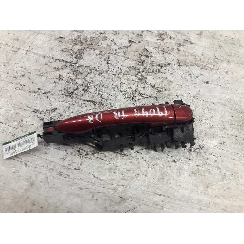Recambio de maneta exterior trasera derecha para renault megane ii classic berlina confort authentique referencia OEM IAM 820002 - Rojo