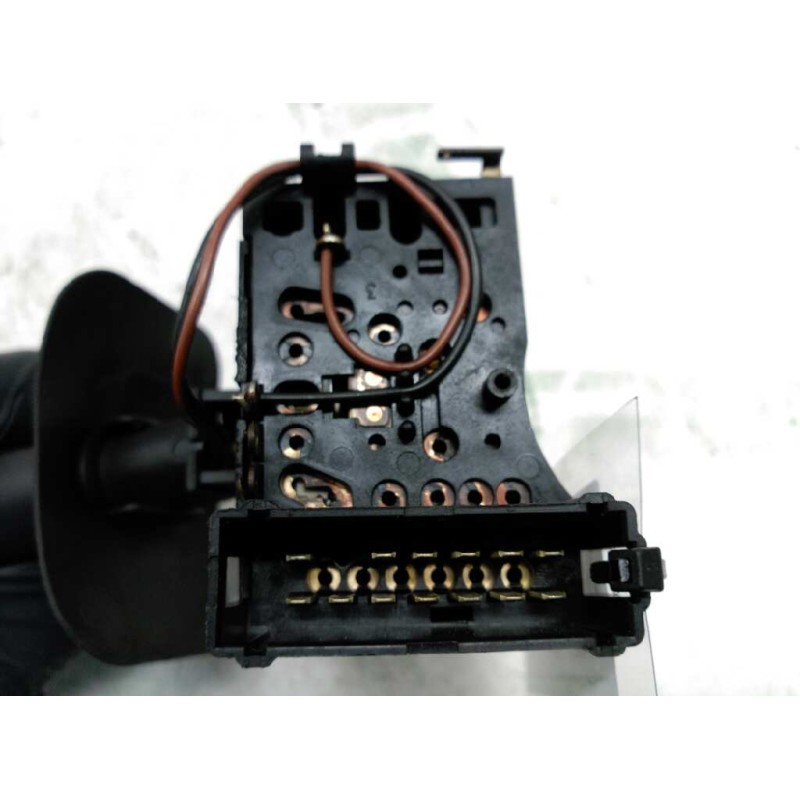 Recambio de mando intermitentes para renault clio ii fase i (b/cbo) 1.9 d referencia OEM IAM 36911F - Amarillo 2