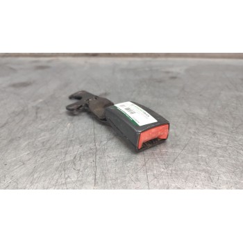 ENGANCHE CINTURON TRASERO IZQUIERDO 401266978 