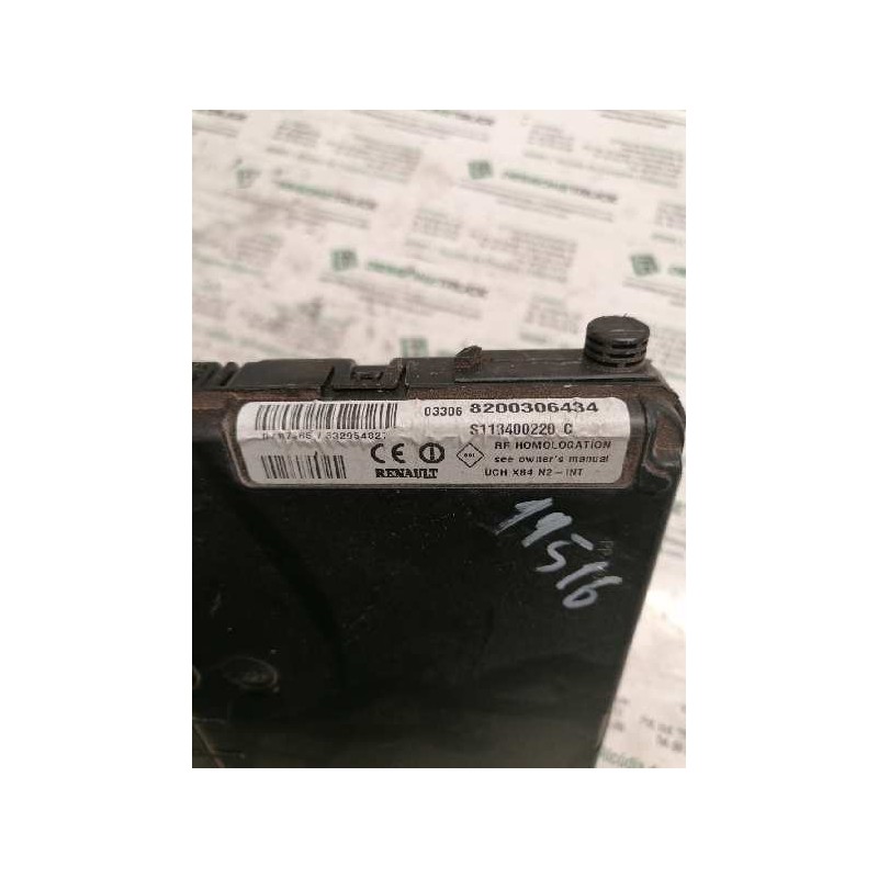 Recambio de caja reles / fusibles para renault scenic ii authentique referencia OEM IAM 8200306434 S113400220C - Gris 3