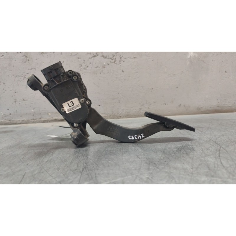 Recambio de pedal acelerador para hyundai tucson (jm) 2.0 referencia OEM IAM 327001FXXX - Negro 2