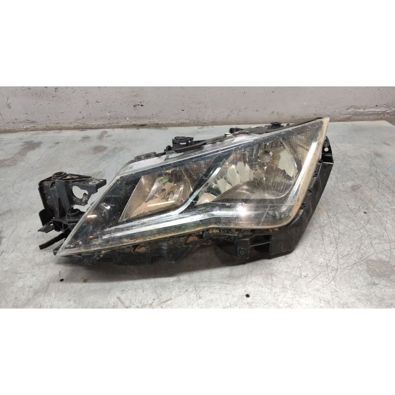 Recambio de faro izquierdo para seat leon (5f1) 1.4 tsi referencia OEM IAM   