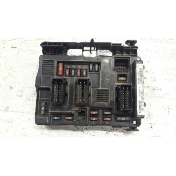 CAJA RELES / FUSIBLES PARTE EXTERIOR BSM