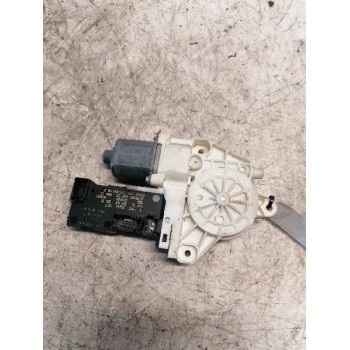 MOTOR ELEVALUNAS DELANTERO DERECHO 1137238127 0130822201 