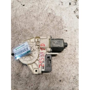 MOTOR ELEVALUNAS TRASERO DERECHO 999066103 0130822200 6 PINS