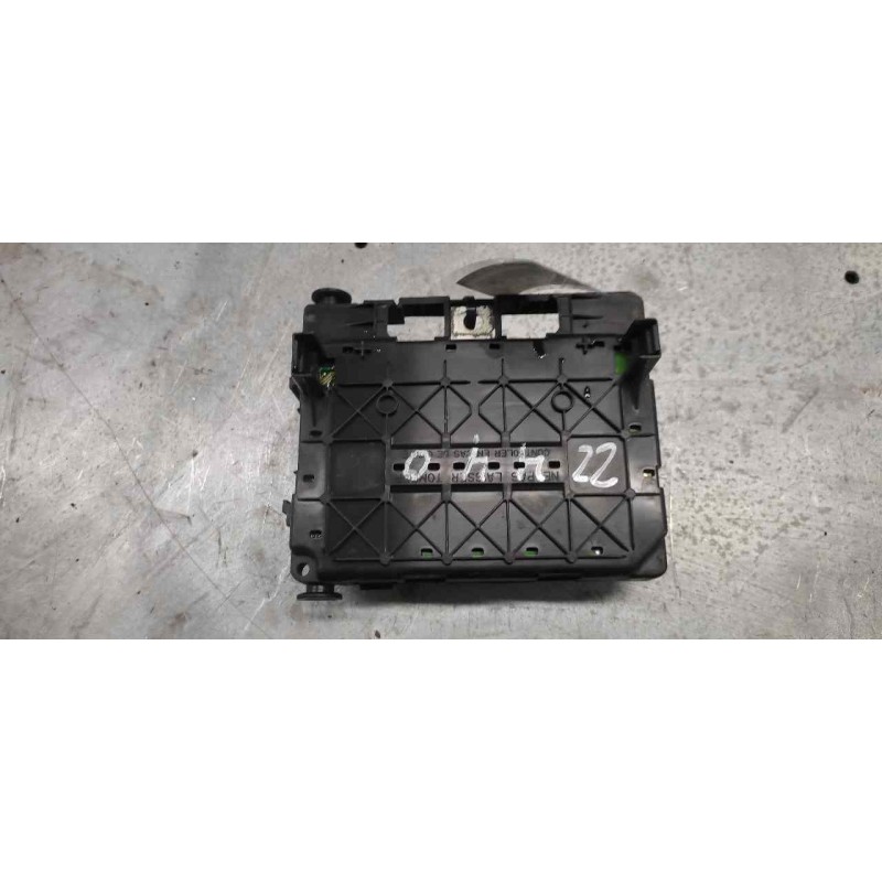 Recambio de caja reles / fusibles para peugeot 206 berlina xr referencia OEM IAM 9643498980 S118170002D 3