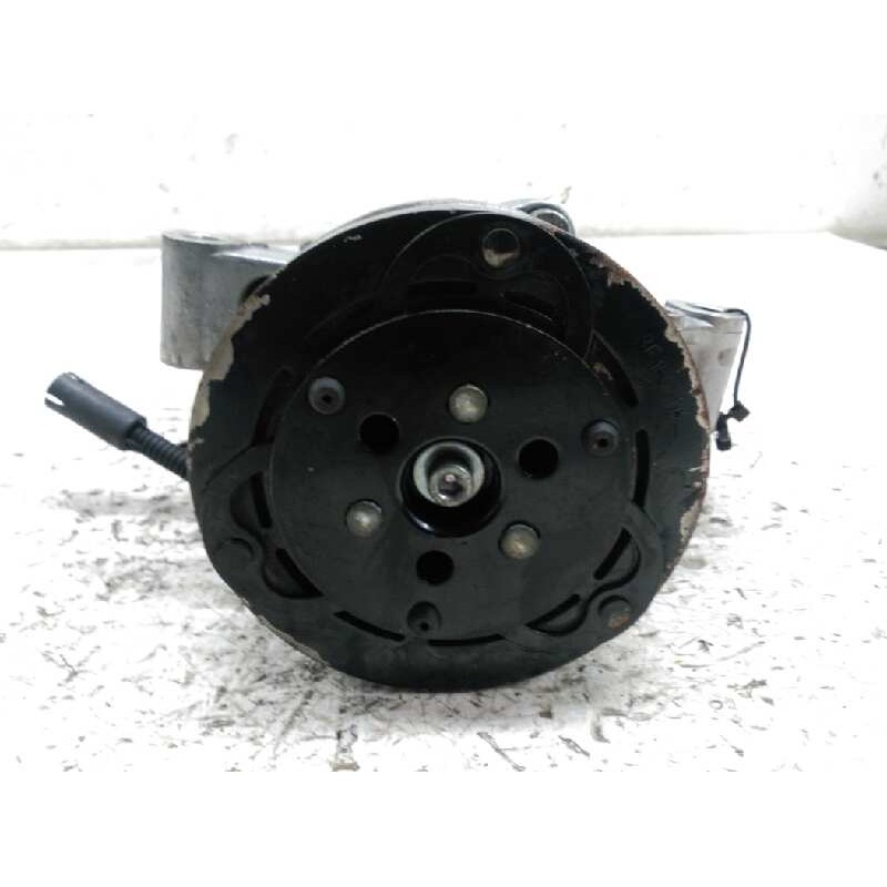 Recambio de compresor aire acondicionado para bmw serie 3 berlina (e46) 320d referencia OEM IAM - Negro 2