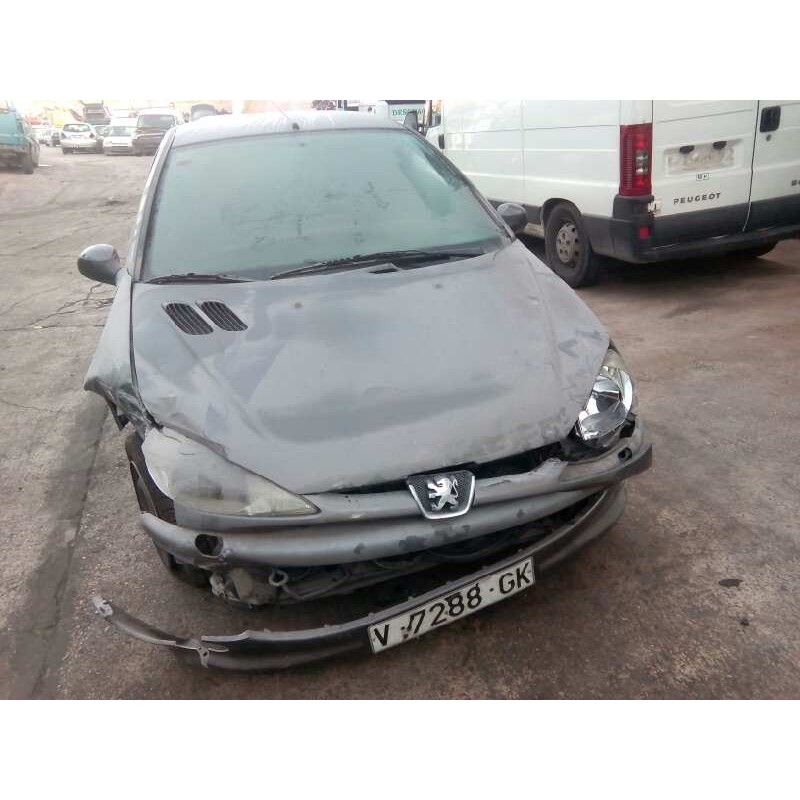 PEUGEOT 206 BERLINA